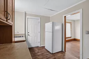 1627 Manchester Ave, Columbus, OH 43211 - Photo 9
