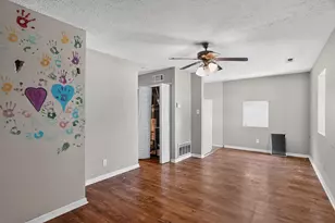 2510 Hiawatha St, Columbus, OH 43211 - Photo 5