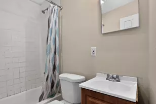 2510 Hiawatha St, Columbus, OH 43211 - Photo 17