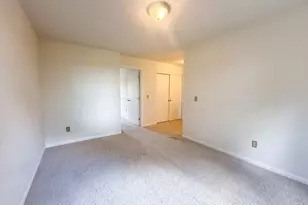 4625 Kenross Dr, Columbus, OH 43207 - Photo 15