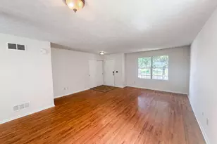 4625 Kenross Dr, Columbus, OH 43207 - Photo 9