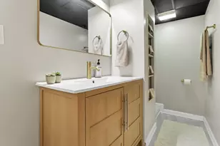 142 N Kellner Rd, Columbus, OH 43209 - Photo 39