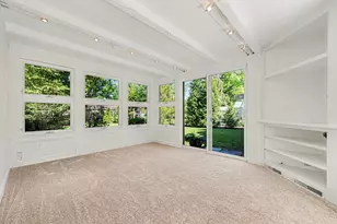 93 N Harding Rd, Columbus, OH 43209 - Photo 9