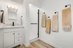 93 N Harding Rd, Columbus, OH 43209 - Photo 39