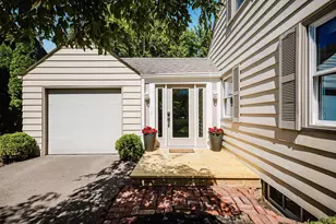 93 N Harding Rd, Columbus, OH 43209 - Photo 7