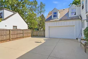 2724 Sherwood Rd, Columbus, OH 43209 - Photo 57