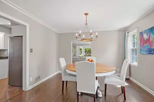 2724 Sherwood Rd, Columbus, OH 43209 - Photo 13