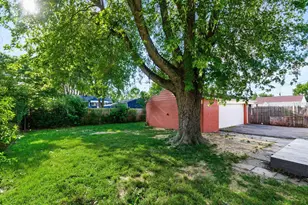 1029 S Hague Ave, Columbus, OH 43204 - Photo 23