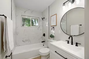 1029 S Hague Ave, Columbus, OH 43204 - Photo 19
