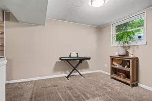 1759 River Bend Rd, Columbus, OH 43223 - Photo 21