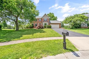 10146 Chantry Pl, Pickerington, OH 43147 - Photo 3