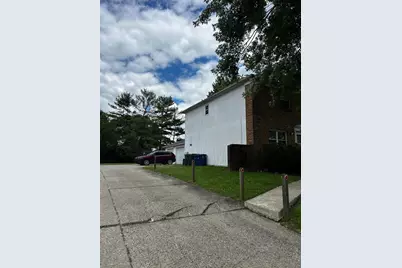 2060 Bairsford Drive, Columbus, OH 43232 - Photo 5
