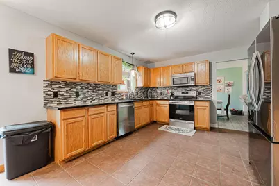 1717 Creekview Drive, Marysville, OH 43040 - Photo 7