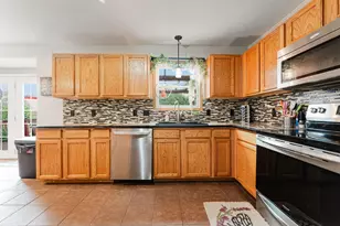 1717 Creekview Dr, Marysville, OH 43040 - Photo 9