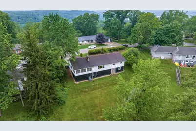 748 Ridgewood Drive, Coshocton, OH 43812 - Photo 37