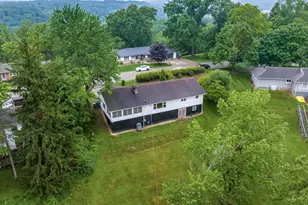 748 Ridgewood Dr, Coshocton, OH 43812 - Photo 37