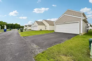 633 Gleaming Dr, Galloway, OH 43119 - Photo 41