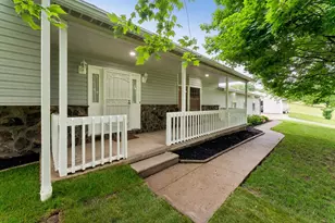 11011 Fairview Rd SE, Heath, OH 43056 - Photo 1
