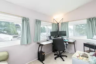 284 E Jenkins Ave, Columbus, OH 43207 - Photo 25