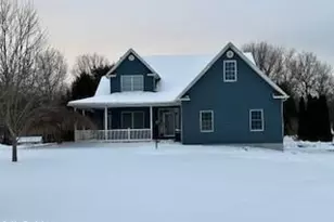 6240 Branch Flat Rd, Zanesville, OH 43701 - Photo 1