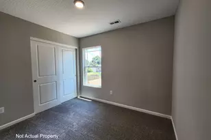 513 E Chillicothe Ave, Bellefontaine, OH 43311 - Photo 13