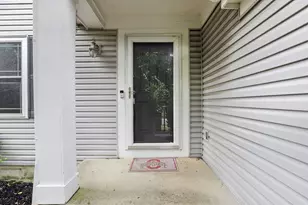 8079 Pelham Dr, Westerville, OH 43081 - Photo 3