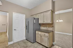 8079 Pelham Dr, Westerville, OH 43081 - Photo 11