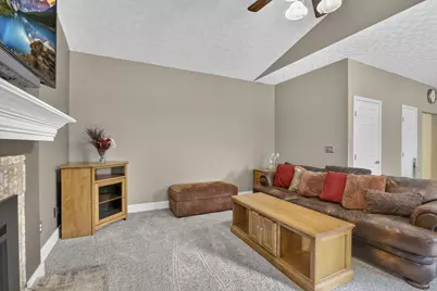 8079 Pelham Drive, Westerville, OH 43081 - Photo 15