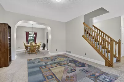 8079 Pelham Drive, Westerville, OH 43081 - Photo 9