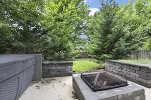 8079 Pelham Dr, Westerville, OH 43081 - Photo 47