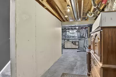 8079 Pelham Drive, Westerville, OH 43081 - Photo 65