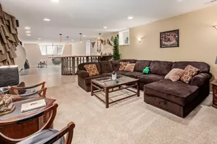 2485 Mcvey Blvd W, Columbus, OH 43235 - Photo 47
