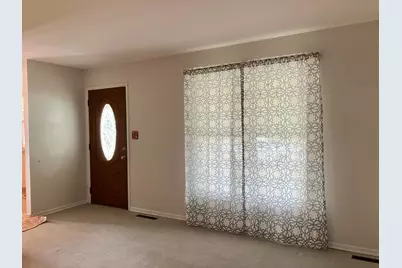 125 Schryver Road, Columbus, OH 43207 - Photo 3