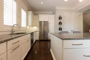 128 W Starr Ave, Columbus, OH 43201 - Photo 9