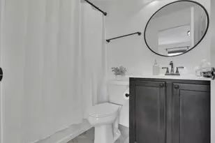 120 Gifford Rd, Columbus, OH 43235 - Photo 21