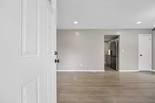 2651 Audubon Rd, Columbus, OH 43211 - Photo 11