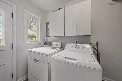 237 Maple Drive, Columbus, OH 43228 - Photo 15