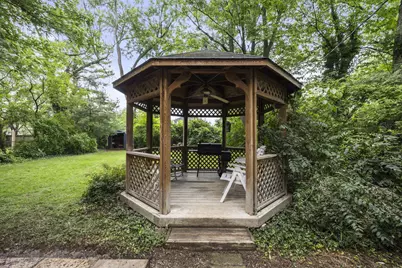 237 Maple Drive, Columbus, OH 43228 - Photo 47
