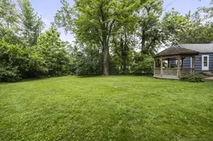 237 Maple Dr, Columbus, OH 43228 - Photo 55