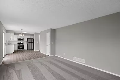 2724 Raphael Drive, Columbus, OH 43232 - Photo 5