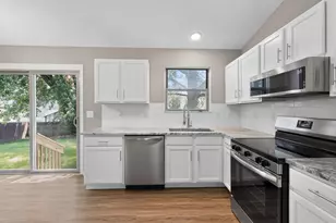 2836 Beal Dr, Columbus, OH 43232 - Photo 11