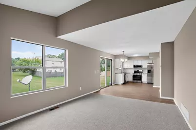 2836 Beal Drive, Columbus, OH 43232 - Photo 5