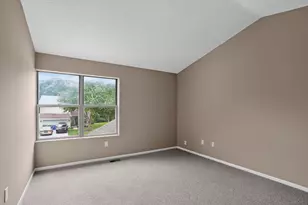 2893 Barrows Rd, Columbus, OH 43232 - Photo 11