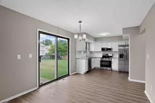 2893 Barrows Rd, Columbus, OH 43232 - Photo 9