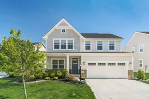 231 Arlington Dr, Pickerington, OH 43147 - Photo 1