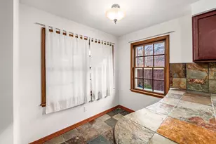 1810 Ashland Ave, Columbus, OH 43212 - Photo 21