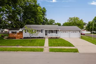 1705 Carl Dr, Lancaster, OH 43130 - Photo 1
