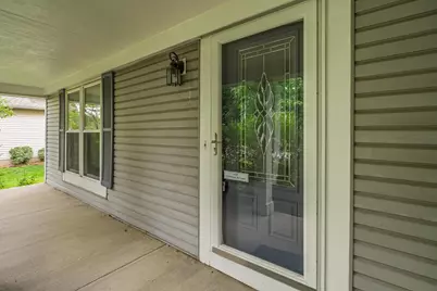 1901 Westwood Drive, Lewis Center, OH 43035 - Photo 3