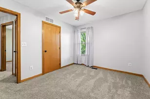 499 Springwood Lake Dr, Columbus, OH 43230 - Photo 25