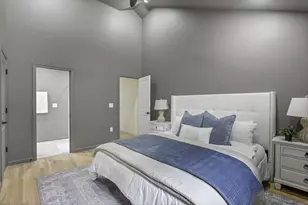 1285 Kingsgate Rd, Columbus, OH 43221 - Photo 5